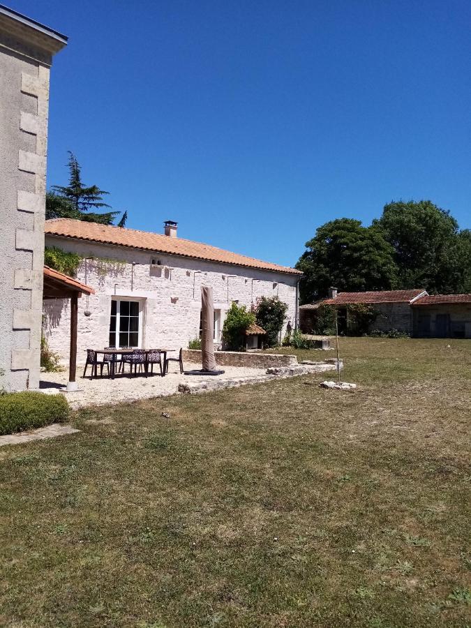La Marsaisienne Hotel Exterior foto